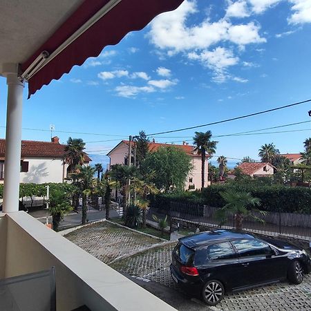 Villa Beller New Ičići Exteriör bild